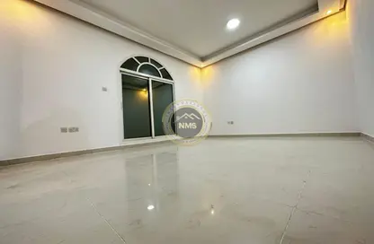 Apartment - 1 Bedroom - 1 Bathroom for rent in Al Mushrif Villas - Al Mushrif - Abu Dhabi