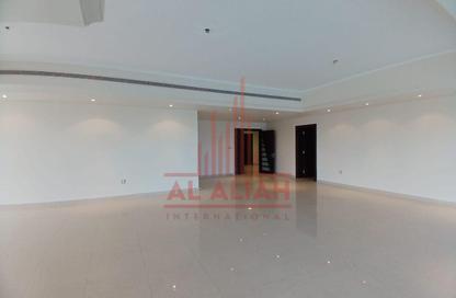 Apartment - 4 Bedrooms - 6 Bathrooms for rent in Sheikha Salama Tower - Khalidiya Street - Al Khalidiya - Abu Dhabi