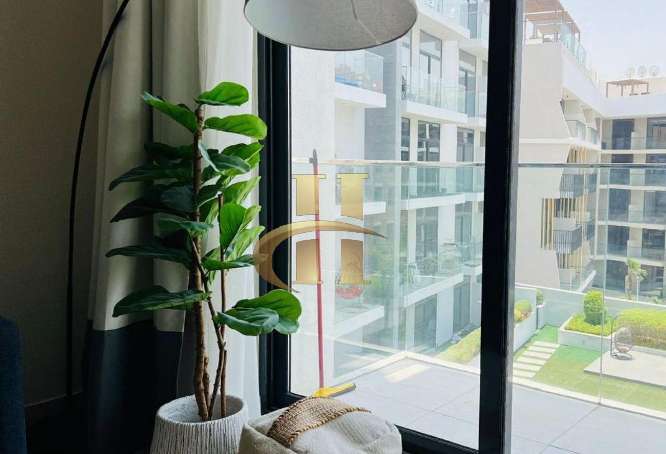 Fully Furnished | Pool View | Chiller Free photo 8