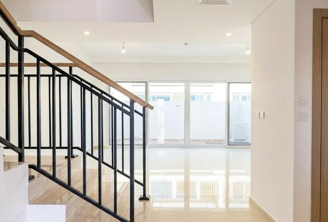100412208 - Property Image 2