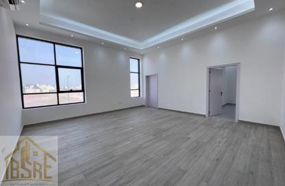 Apartment - 2 Bedrooms - 2 Bathrooms for rent in Madinat Al Riyad - Abu Dhabi