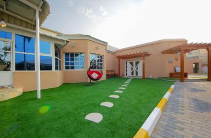Villa - 3 - 5 for rent in Al Dhait South - Al Dhait - Ras Al Khaimah