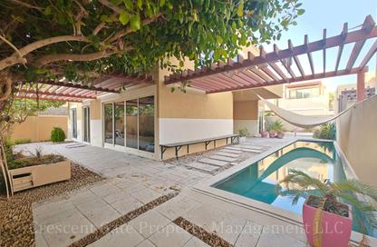 Villa - 4 - 5 for rent in Al Raha Gardens - Abu Dhabi Villa - 4 - 5 for rent in Al Raha Gardens - Abu Dhabi
