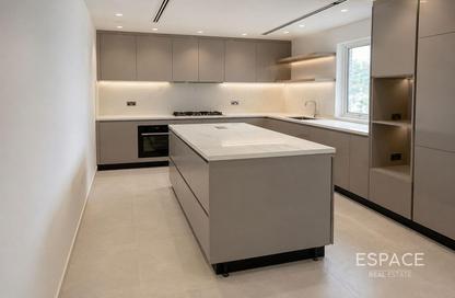 Villa - 5 Bedrooms - 5 Bathrooms for rent in Meadows 1 - Meadows - Dubai