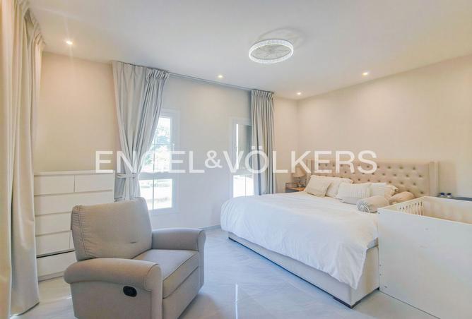 2-bed villa · Furnished · Upgraded