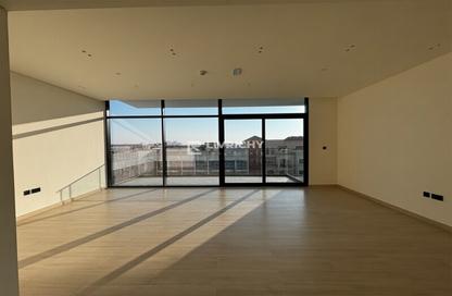 Office Space - Studio for sale in Binghatti Emerald - District 15 - Jumeirah Village Circle - Dubai