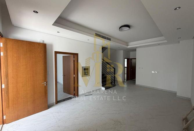 82391771 - Property Image 2