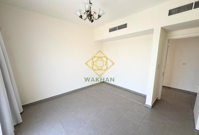 116825848 - Property Image 3