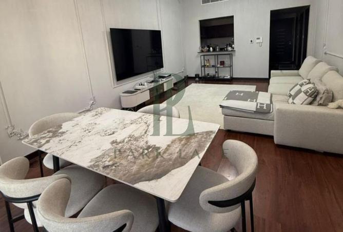 82374779 - Property Image 2