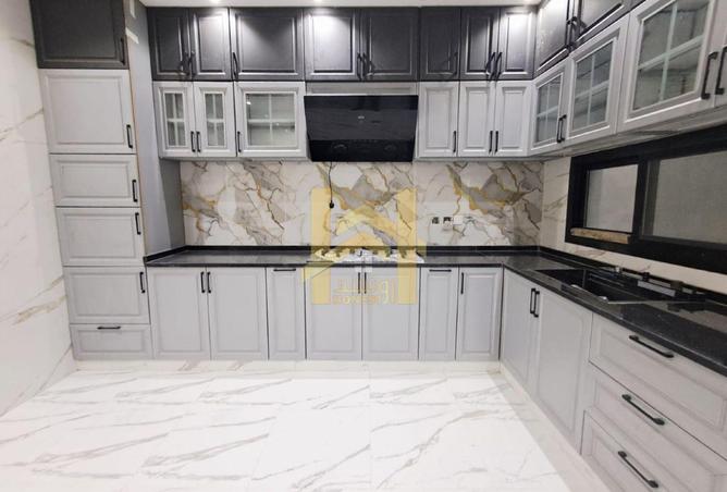 94030405 - Property Image 3