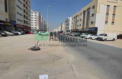 Whole Building - Studio for sale in Muweileh Community - Muwaileh Commercial - Sharjah