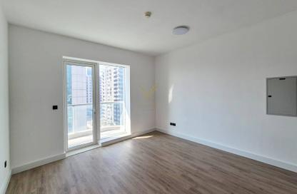 Apartment - Studio - 1 Bathroom for rent in Ice Hockey - Dubai Sports City - Dubai
