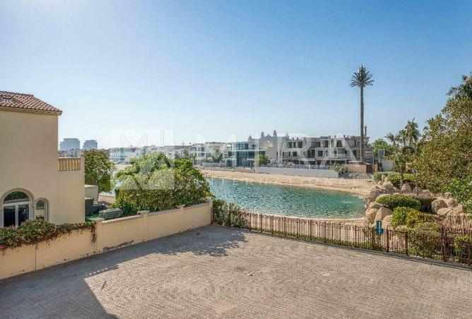 Beach Access | Luxury 3BR Villa | Prime Location