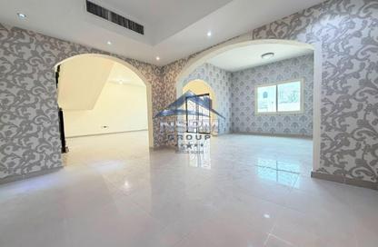 Villa - 5 - 6 for rent in Rabdan - Abu Dhabi