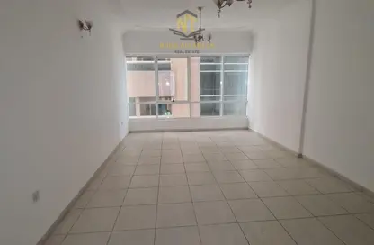 Apartment - 1 Bedroom - 2 Bathrooms for rent in New Al Taawun Road - Al Taawun - Sharjah