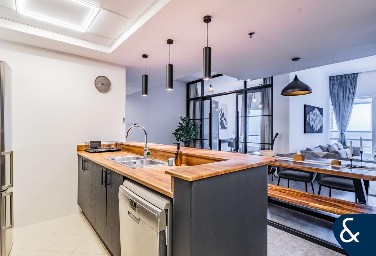 1 bedroom | Furnished | balcony photo 9