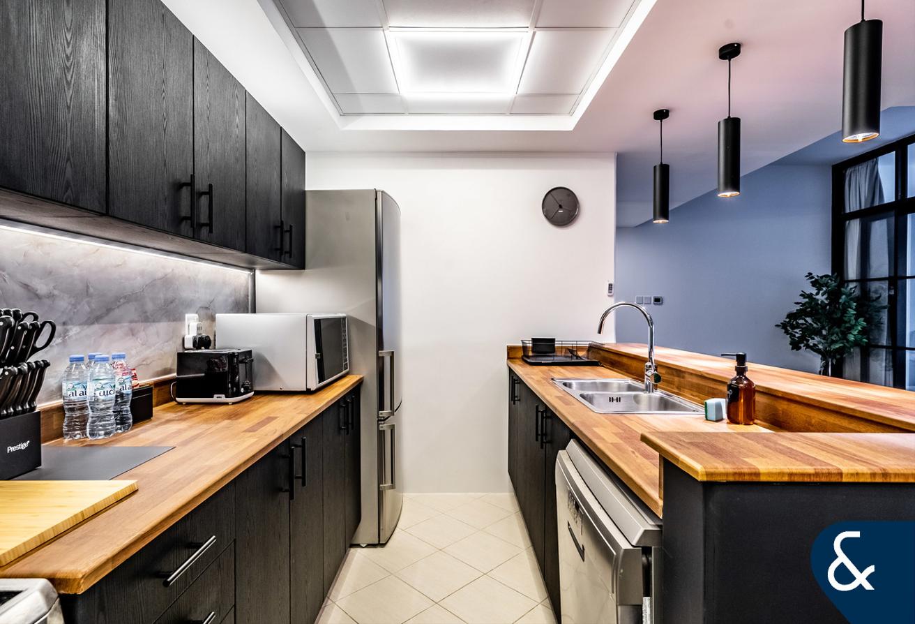 1 bedroom | Furnished | balcony photo 8