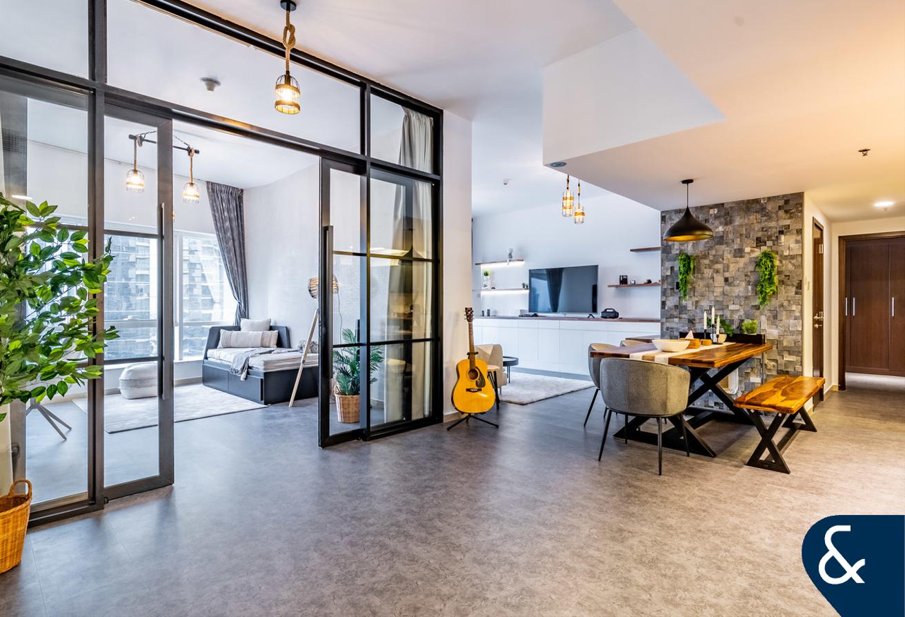 1 bedroom | Furnished | balcony photo 14