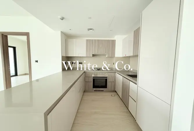 122448202 - Property Image 2