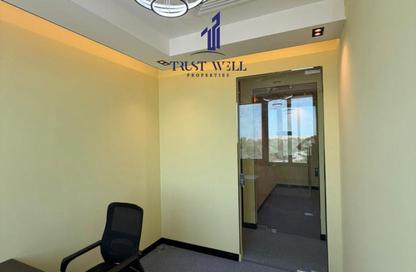 Office Space - 1 Bedroom - 6 Bathrooms for rent in Dar Al Salam Building - Corniche Road - Abu Dhabi