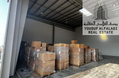 Warehouse - Studio - 2 Bathrooms for rent in Umm Al Thuoob - Umm Al Quwain