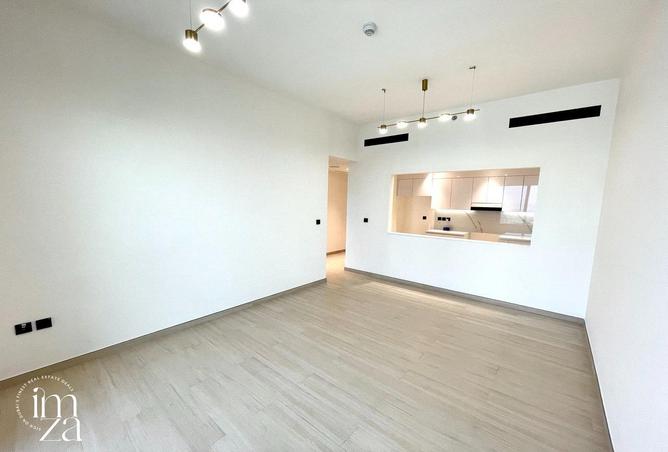 73859763 - Property Image 2