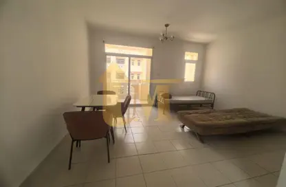 Apartment - Studio - 1 Bathroom for rent in Building F01 - China Cluster - International City - Dubai