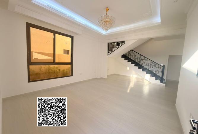 120215908 - Property Image 2