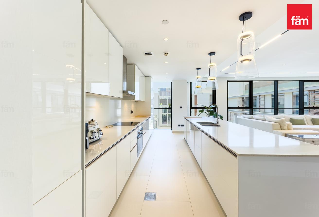 VACANT | SPACIOUS | HIGH FLOOR | EXCLUSIVE photo 8