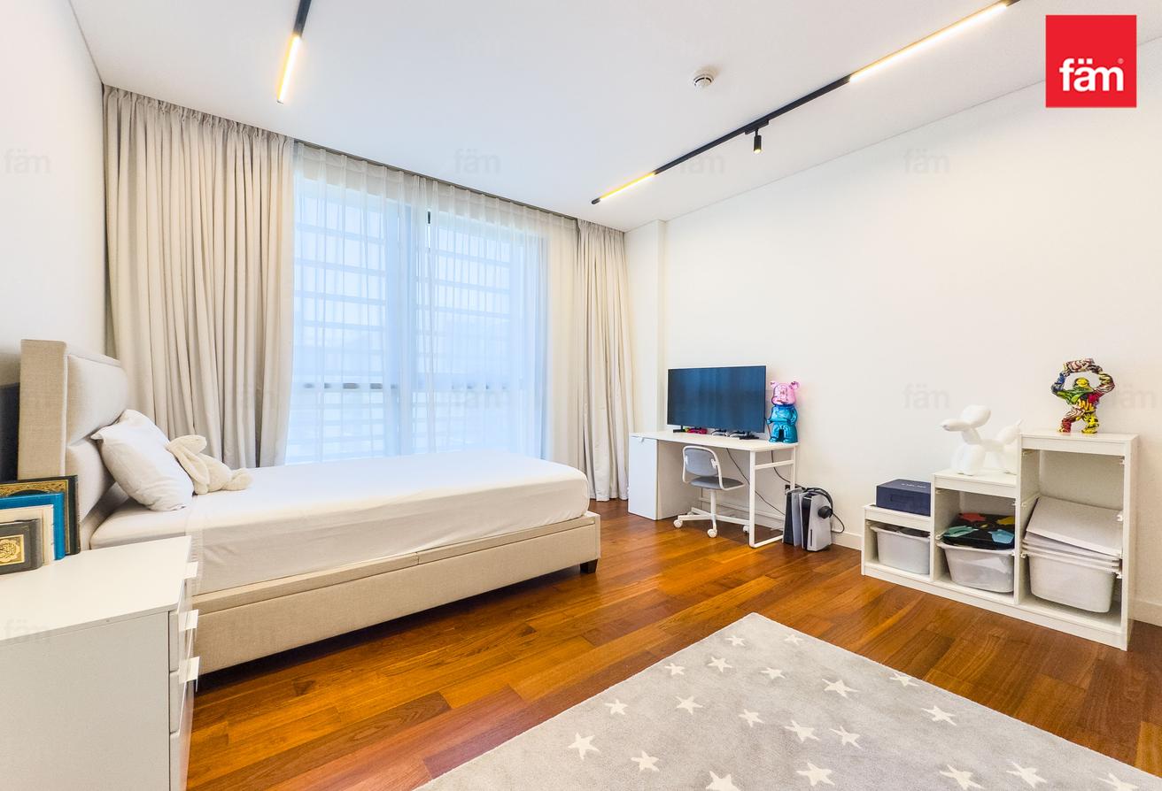 VACANT | SPACIOUS | HIGH FLOOR | EXCLUSIVE photo 16