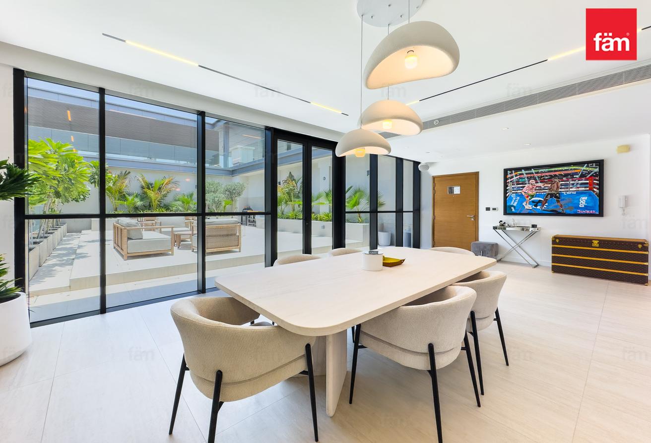 VACANT | SPACIOUS | HIGH FLOOR | EXCLUSIVE photo 5
