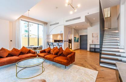 Villa - 4 - 5 for rent in Dubai Marina Moon Tower - Dubai Marina - Dubai Villa - 4 - 5 for rent in Dubai Marina Moon Tower - Dubai Marina - Dubai