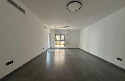 Apartment - 3 Bedrooms - 5 Bathrooms for rent in Al Majaz 3 - Al Majaz - Sharjah