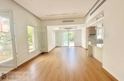 Villa - 3 Bedrooms - 3 Bathrooms for rent in Springs 14 - The Springs - Dubai