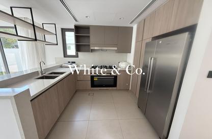 Villa - 5 - 4 for rent in Aura Gardens - Tilal Al Ghaf - Dubai