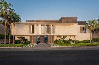Villa - 5 Bedrooms - 7 Bathrooms for sale in Signature Villas Frond G - Signature Villas - Palm Jumeirah - Dubai