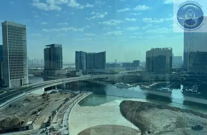 مكتب - استوديو - 1 حمام للايجار في B2B  برج - الخليج التجاري - دبي