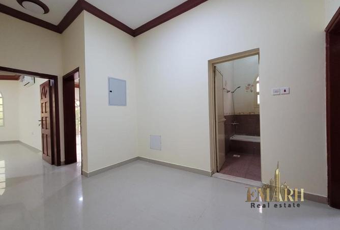 87052853 - Property Image 2