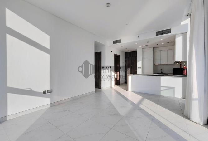 Corner Unit | Open Views | Sunset Facing photo 3