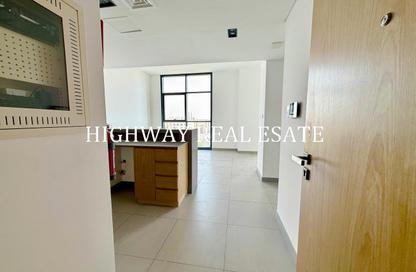 Apartment - 2 Bedrooms - 2 Bathrooms for rent in Souks Residential - Al Mamsha - Muwaileh - Sharjah