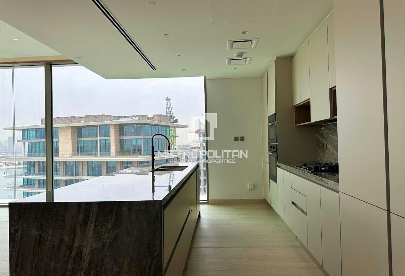 Corner Unit | Vacant | Full Sea View | Brand New photo 10