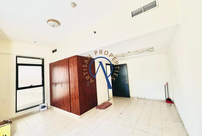 85304601 - Property Image 2