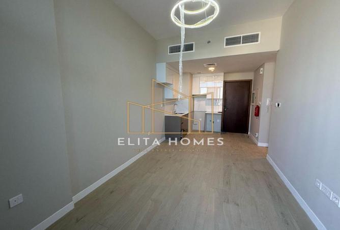 76564927 - Property Image 2