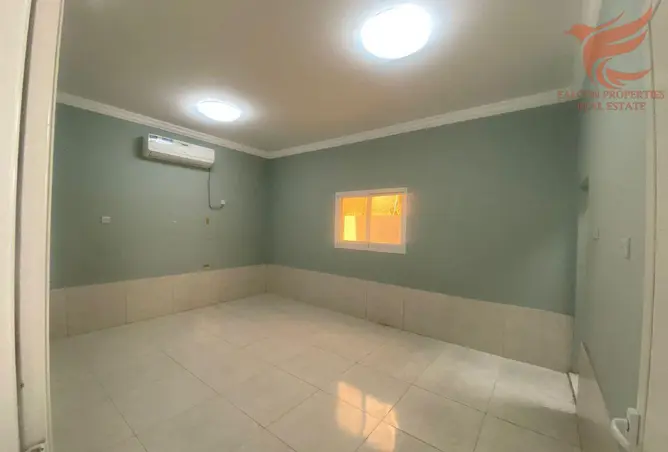 165072302 - Property Image 3