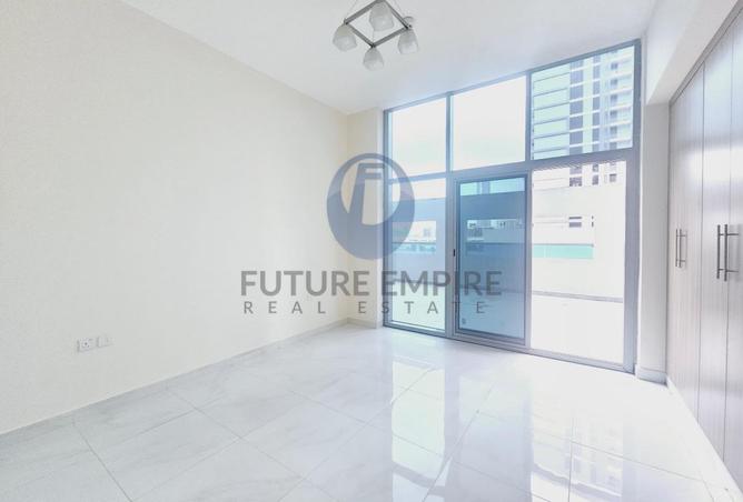 70691543 - صورة العقار 3