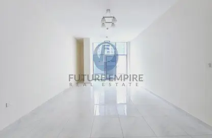 Apartment - 2 Bedrooms - 3 Bathrooms for rent in Al Jadaf Building - Al Jaddaf - Dubai