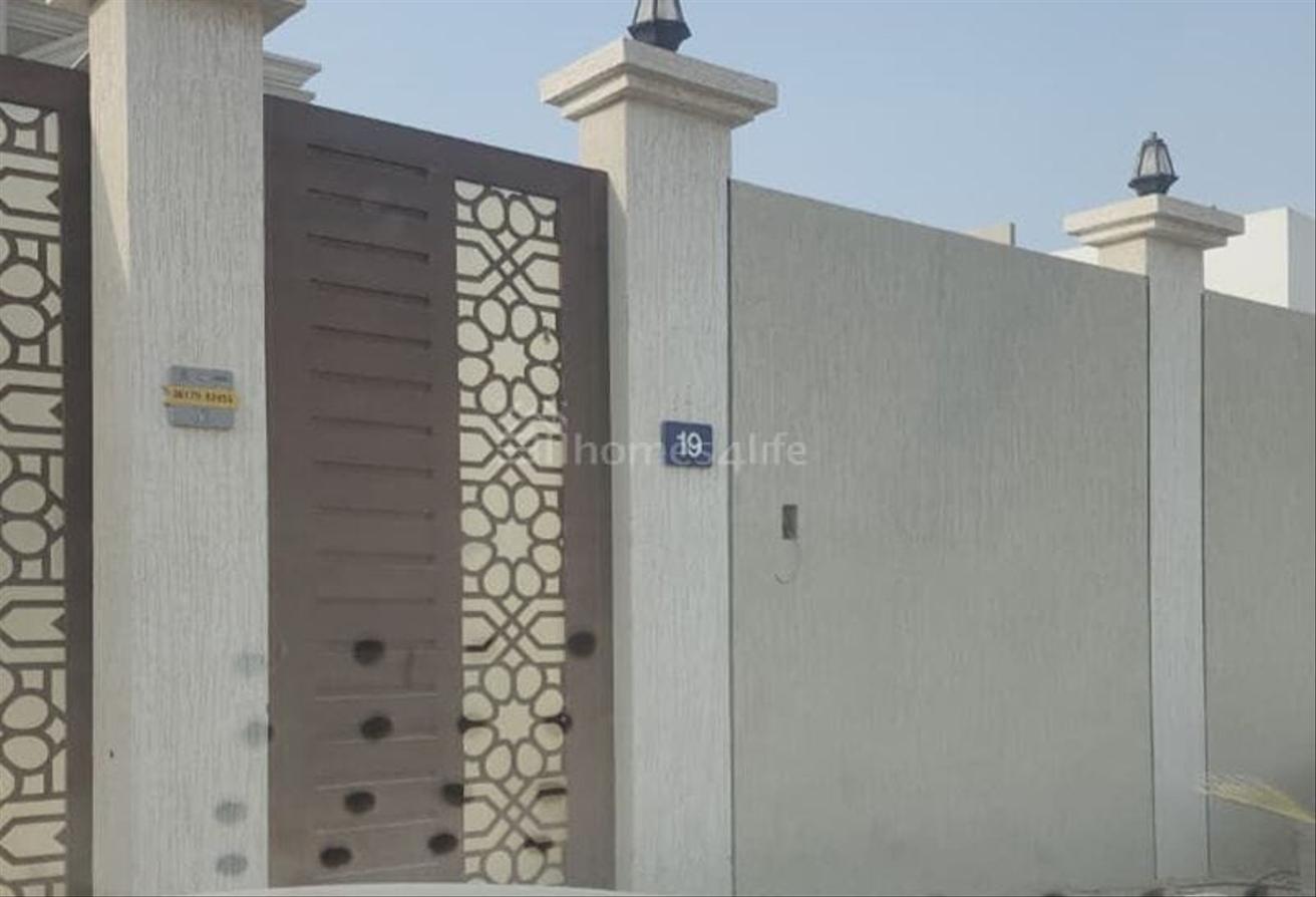 Brand New | Spacious Plot | 5BR + Maid | Luxurious photo 2