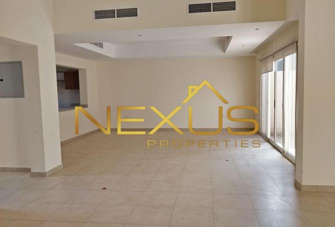 110993221 - Property Image 2