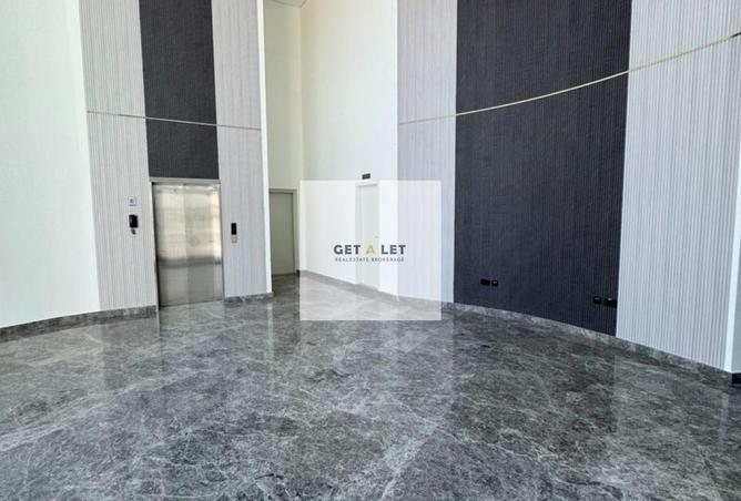98697202 - Property Image 2