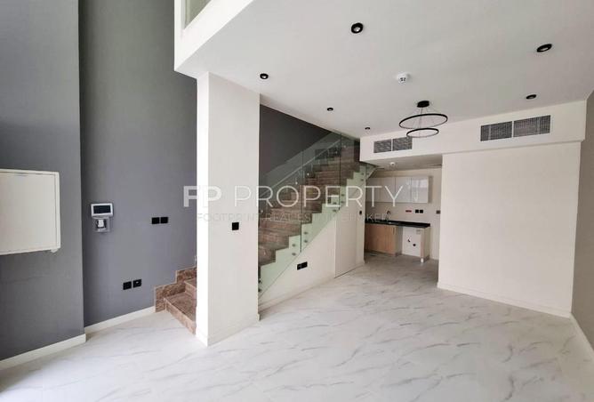 77791789 - Property Image 3